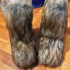 Bear paw Furry Brown Women's Shoes
